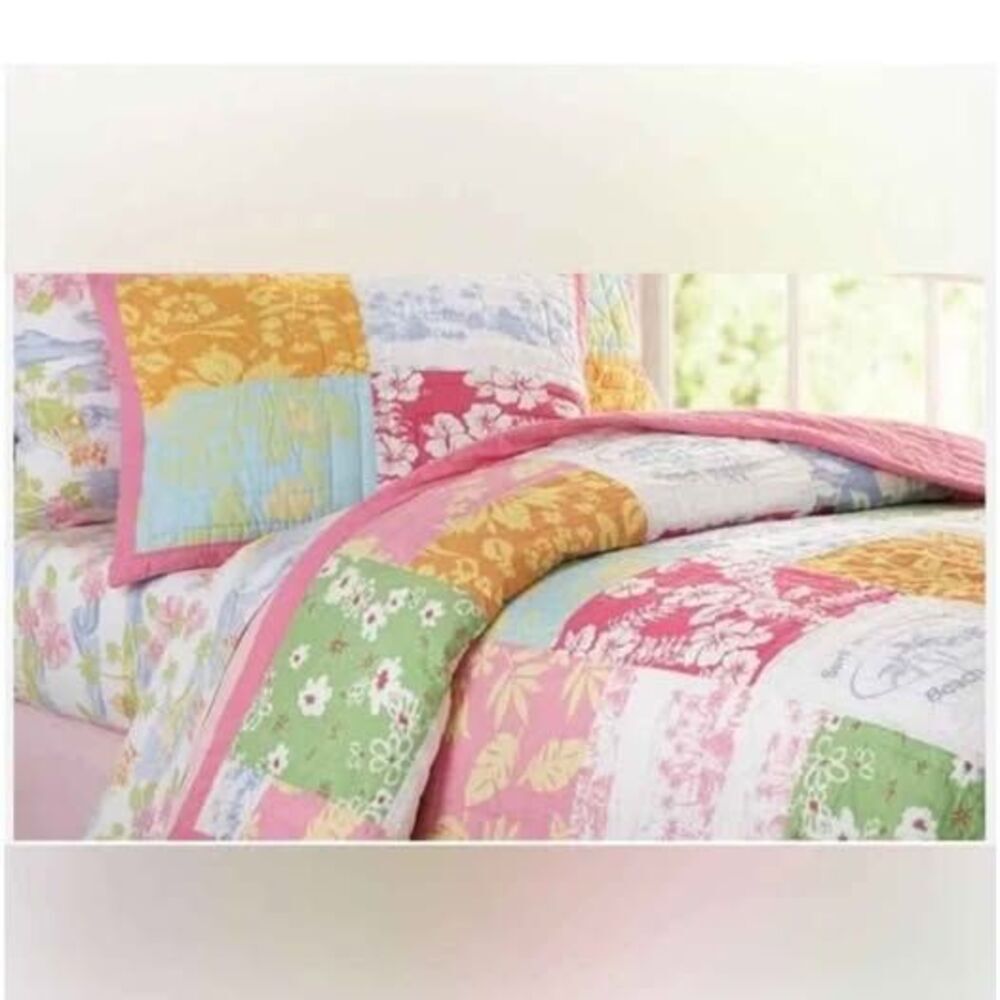 Pottery barn kids twin quilt